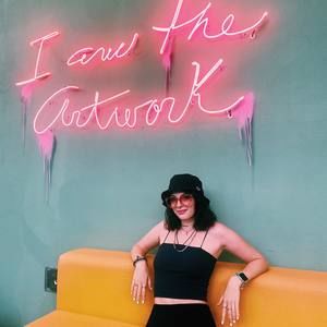 Meet your Posher, Ivy